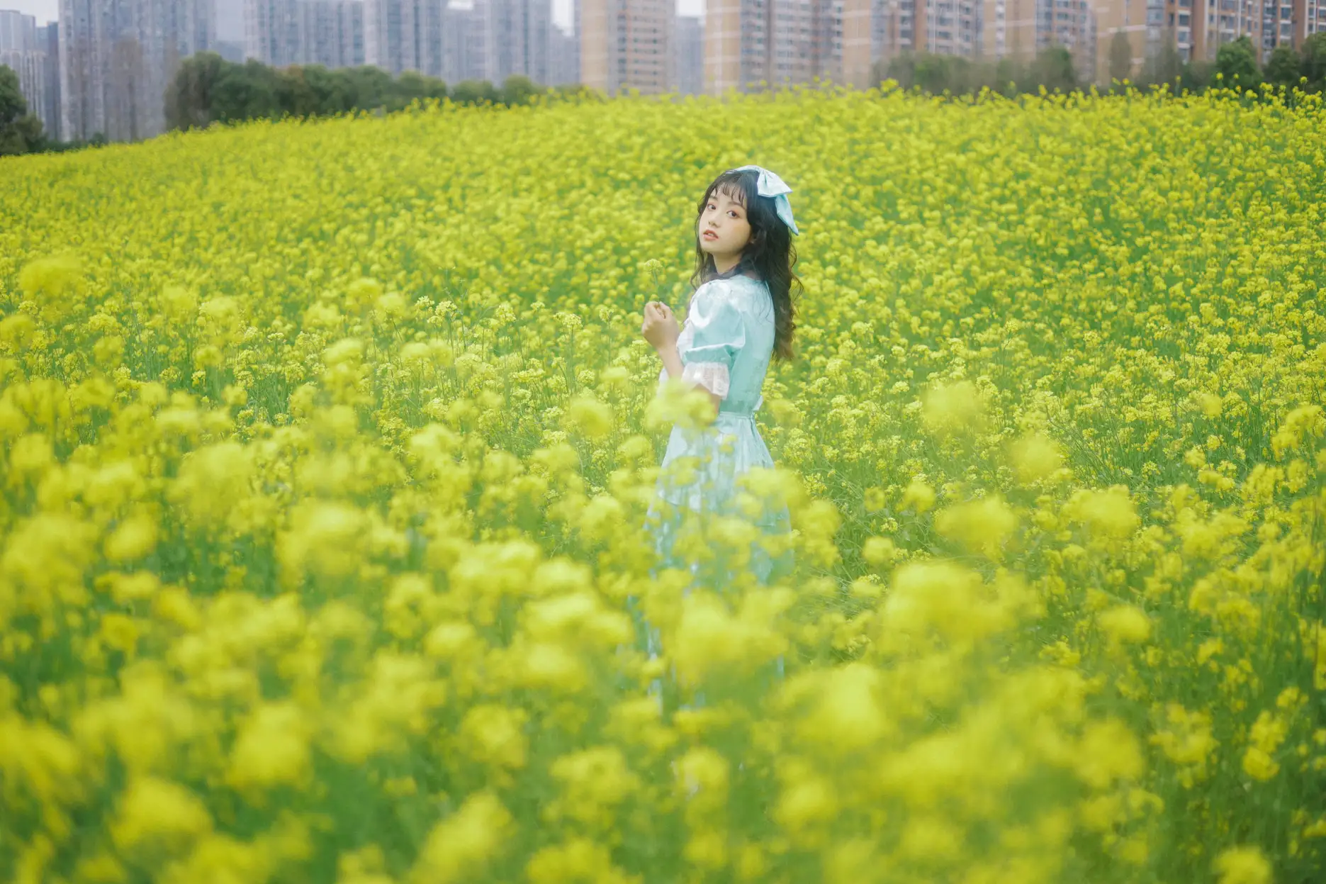 [YITUYU] 2022.05.26 Vol.0990 – Sea of Yellow Flowers flourishing#[24P]-16