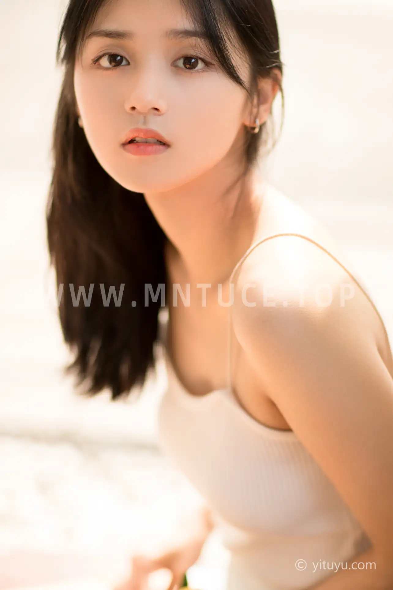 [YITUYU] 2021.05.31 Vol.064 – Love and Light Yuwen#[26P]-18